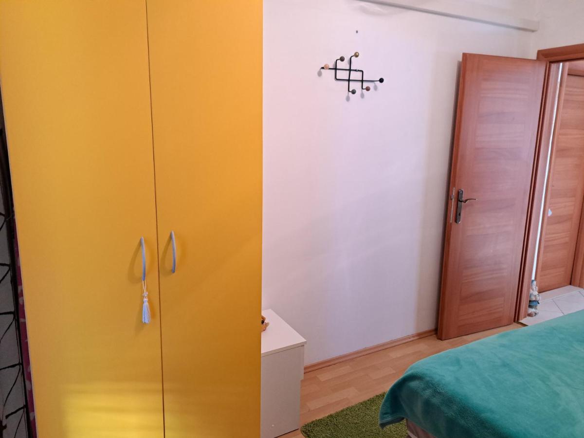 Mateo Apartment Dugi Rat Exterior photo