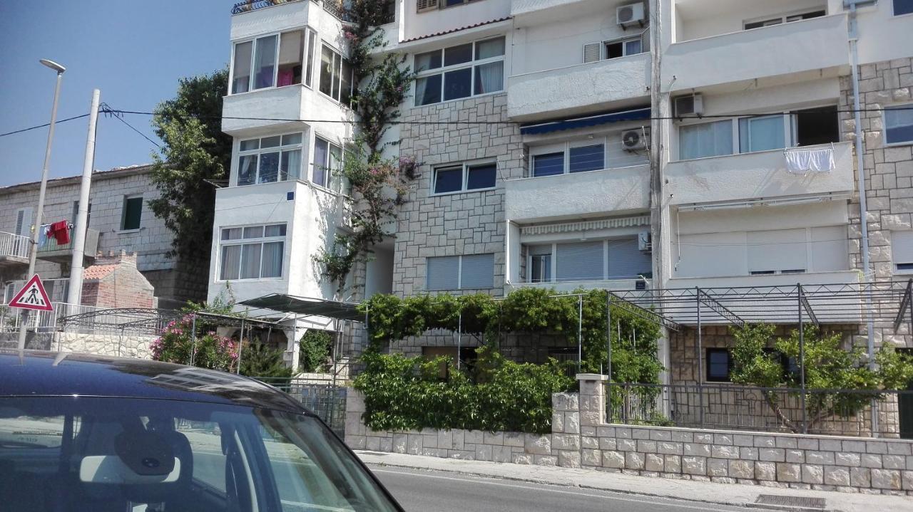 Mateo Apartment Dugi Rat Exterior photo